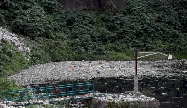 Ciudad de México: basura y hundimientos colapsan el drenaje 